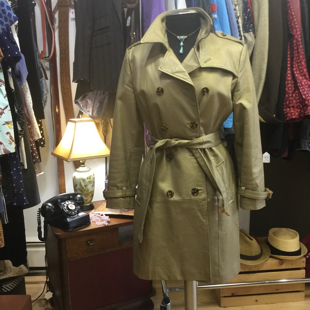 Vintage GOLD LEATHER trench